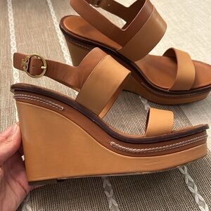 Tory Burch Brown Selby 120 Beige Leather Buckle Strap Reva Wedge Sandals